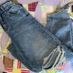 American Eagle Mom Jeans
